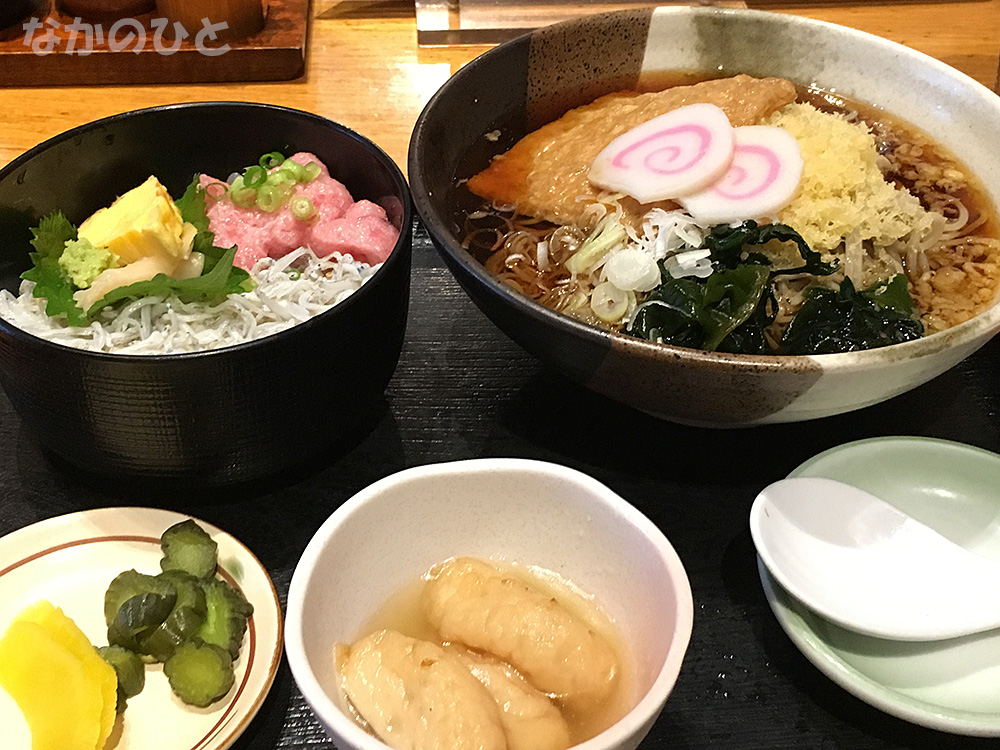 冷やしむじなそばとしらす鉄火丼定食