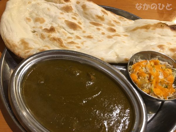 ガンジーパレスのマトンとほうれん草カレー