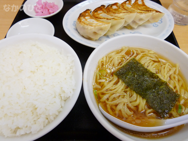 大盛軒の餃子麺