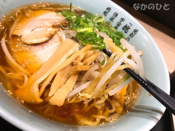 伝説のすた丼や中野店のラーメン