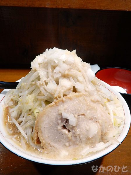 ラーメン+野菜+タマネギ+アブラ+生たまご