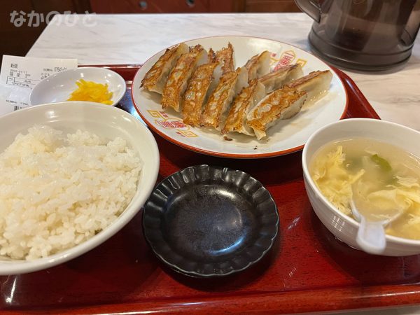 中華食堂 一番館 中野サンモール店のW餃子定食