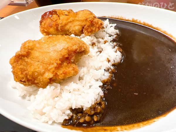 から好し中野南口店の、欧風黒コク唐揚げカレー