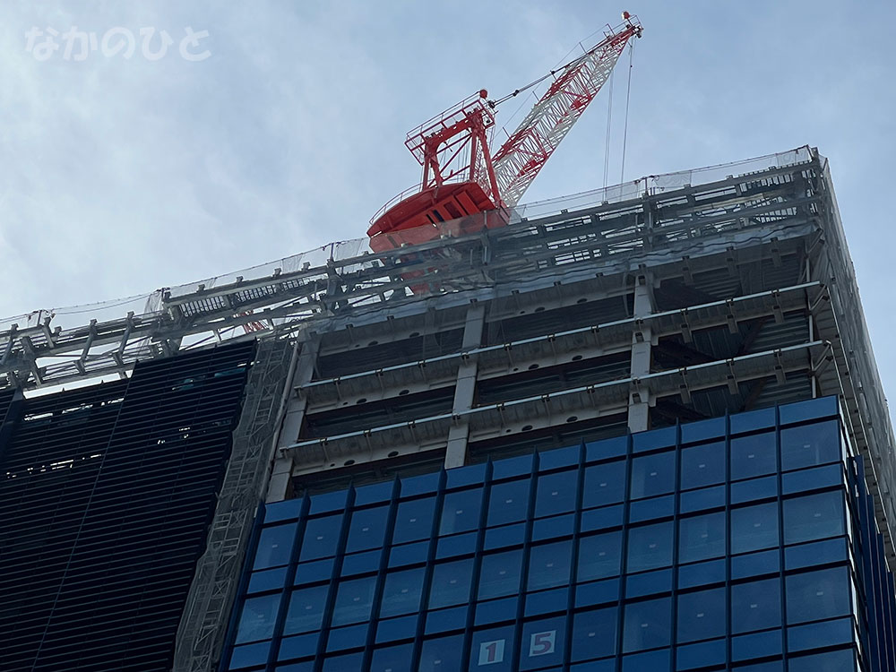 中野駅南口に建設中のビル